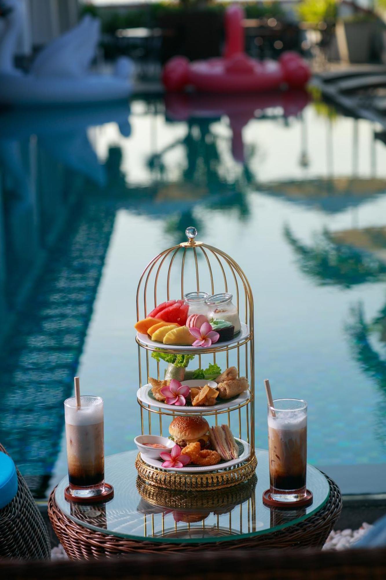 Grand Sunrise Palace Hoi An- A Luxury Indochine Hotel & Spa 外观 照片 Afternoon tea at the Royal Mirage