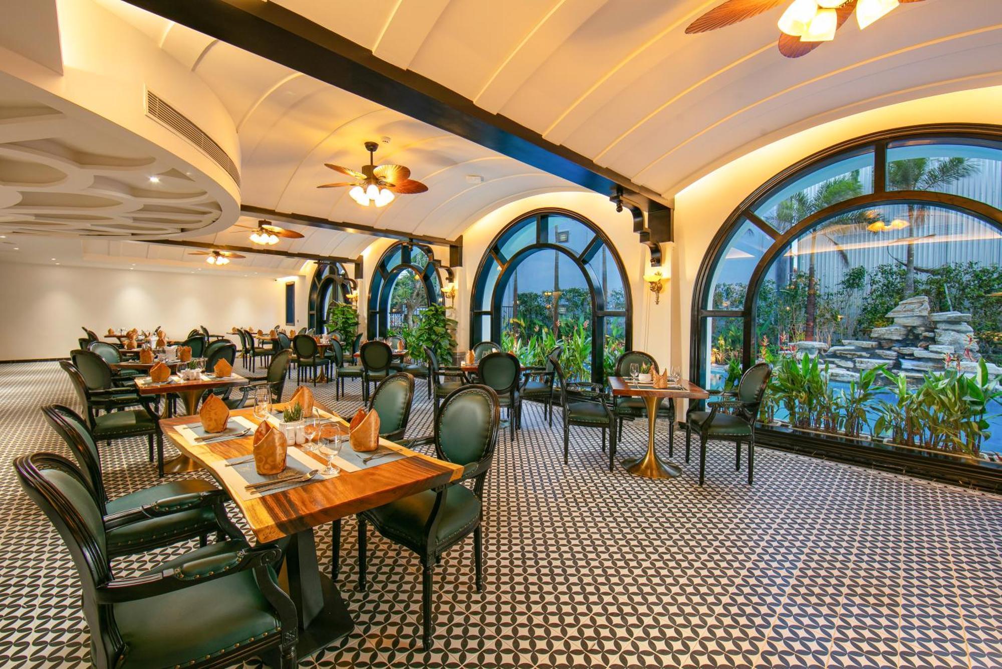 Grand Sunrise Palace Hoi An- A Luxury Indochine Hotel & Spa 外观 照片 The restaurant